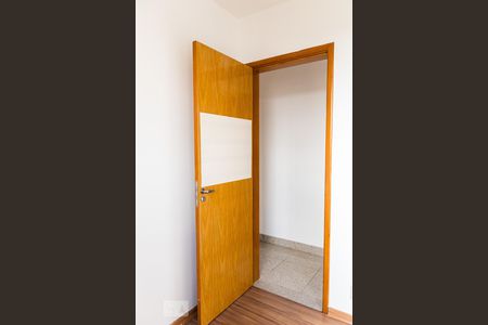 Quarto 1 de apartamento à venda com 3 quartos, 85m² em Planalto, Belo Horizonte