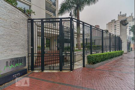 Apartamento à venda com 95m², 2 quartos e 2 vagas Apartamento à venda com 95m², 2 quartos e 2 vagasFachada