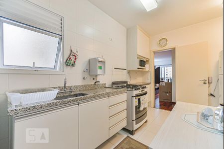 Apartamento à venda com 95m², 2 quartos e 2 vagas Apartamento à venda com 95m², 2 quartos e 2 vagasCozinha