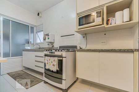 Apartamento à venda com 95m², 2 quartos e 2 vagas Apartamento à venda com 95m², 2 quartos e 2 vagasCozinha