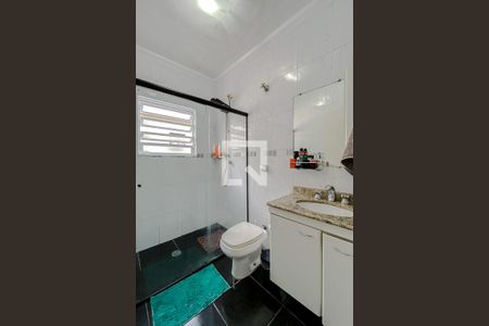 Casa à venda com 300m², 4 quartos e 4 vagas Casa à venda com 300m², 4 quartos e 4 vagasBanheiro