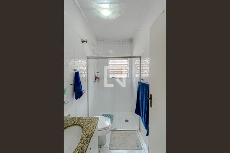 Casa à venda com 300m², 4 quartos e 4 vagas Casa à venda com 300m², 4 quartos e 4 vagasBanheiro