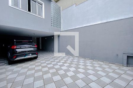 Casa à venda com 300m², 4 quartos e 4 vagas Casa à venda com 300m², 4 quartos e 4 vagasÁrea comum