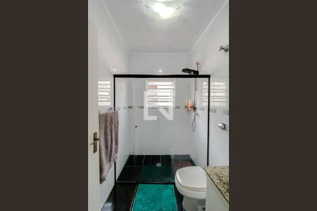 Casa à venda com 300m², 4 quartos e 4 vagas Casa à venda com 300m², 4 quartos e 4 vagasBanheiro