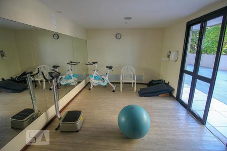 Apartamento à venda com 95m², 2 quartos e 1 vagaSala de Ginastica