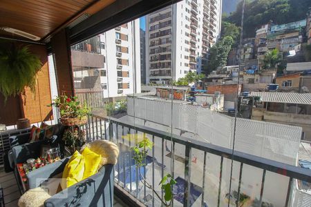 Apartamento à venda com 95m², 2 quartos e 1 vagaVaranda da Sala