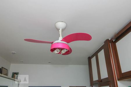 Apartamento à venda com 95m², 2 quartos e 1 vagaVentilador de Teto