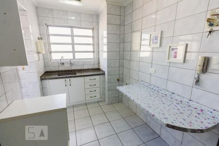 Apartamento à venda com 83m², 2 quartos e 1 vagaCozinha