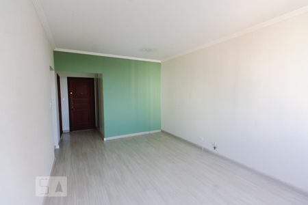 Apartamento à venda com 83m², 2 quartos e 1 vagaSala
