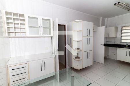 Apartamento para alugar com 195m², 3 quartos e 1 vagaCozinha