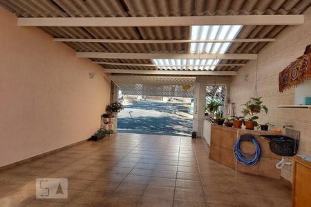 Casa à venda com 150m², 2 quartos e 3 vagasGaragem