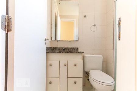 Apartamento para alugar com 51m², 2 quartos e 1 vaga Apartamento para alugar com 51m², 2 quartos e 1 vagaBanheiro