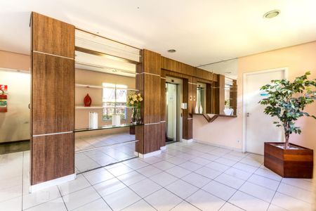 Apartamento para alugar com 51m², 2 quartos e 1 vaga Apartamento para alugar com 51m², 2 quartos e 1 vagaHall de entrada
