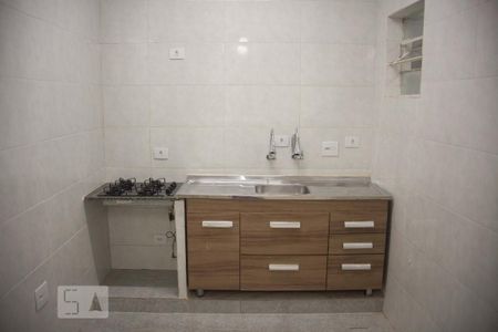 Casa para alugar com 80m², 2 quartos e sem vaga Casa para alugar com 80m², 2 quartos e sem vagaCozinha
