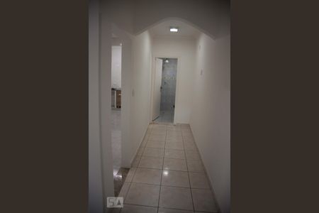 Casa para alugar com 80m², 2 quartos e sem vaga Casa para alugar com 80m², 2 quartos e sem vagaCorredor