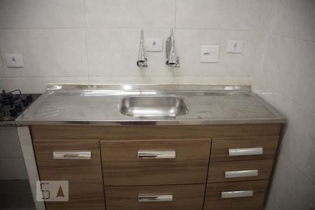 Casa para alugar com 80m², 2 quartos e sem vaga Casa para alugar com 80m², 2 quartos e sem vagaCozinha