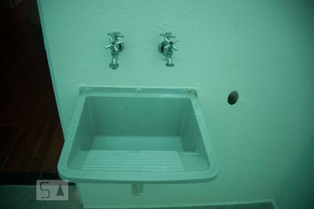 Casa para alugar com 80m², 2 quartos e sem vaga Casa para alugar com 80m², 2 quartos e sem vagaLavanderia