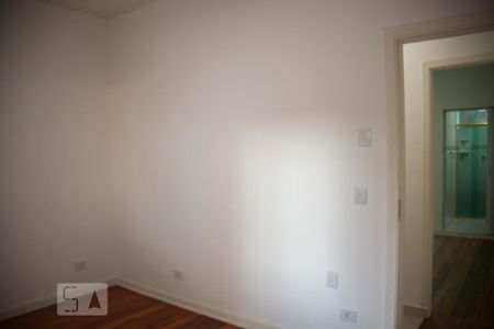 Quarto 01 de casa para alugar com 2 quartos, 80m² em Vila Bertioga, São Paulo
