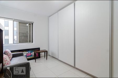 Apartamento à venda com 68m², 2 quartos e 1 vagaQuarto 2