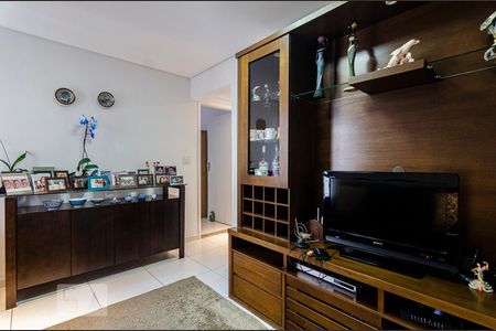 Apartamento à venda com 68m², 2 quartos e 1 vagaSala