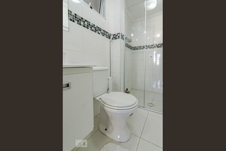 Apartamento à venda com 68m², 2 quartos e 1 vagaBanheiro da suíte