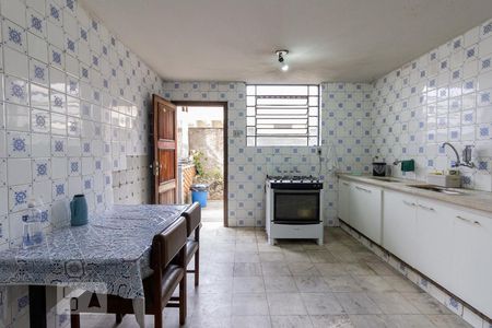 Casa à venda com 600m², 6 quartos e 3 vagasCozinha