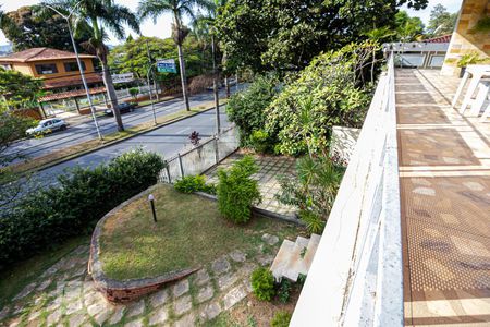 Casa à venda com 600m², 6 quartos e 3 vagasVista da Sacada