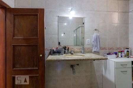 Casa à venda com 600m², 6 quartos e 3 vagasSemi-Suíte