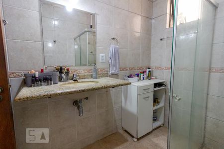 Casa à venda com 600m², 6 quartos e 3 vagasSemi-Suíte