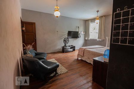 Casa à venda com 600m², 6 quartos e 3 vagasSuíte