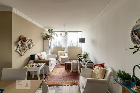 Sala de apartamento à venda com 3 quartos, 112m² em Vila Olímpia, São Paulo