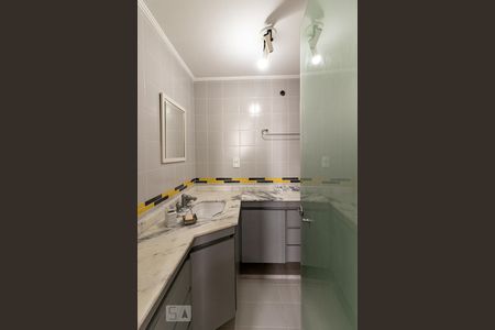 Apartamento à venda com 112m², 3 quartos e 1 vagaBanheiro da Suíte