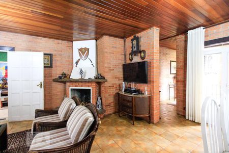 Sala de casa à venda com 5 quartos, 350m² em Vila Guarani, São Paulo