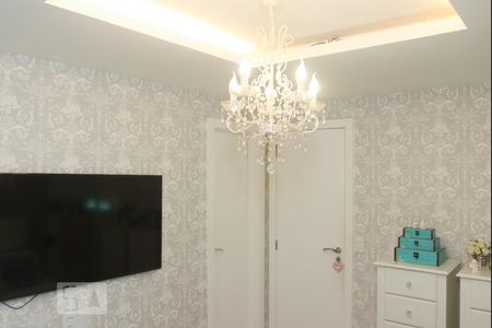 Casa de condomínio à venda com 570m², 5 quartos e 4 vagas Casa de condomínio à venda com 570m², 5 quartos e 4 vagasSuíte 1