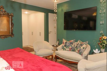 Casa de condomínio à venda com 570m², 5 quartos e 4 vagas Casa de condomínio à venda com 570m², 5 quartos e 4 vagasSuíte 3