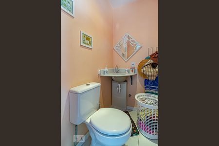 Apartamento à venda com 180m², 3 quartos e 1 vaga Apartamento à venda com 180m², 3 quartos e 1 vagaLavabo