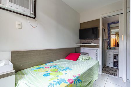 Apartamento à venda com 180m², 3 quartos e 1 vaga Apartamento à venda com 180m², 3 quartos e 1 vagaQuarto 3 - Suíte