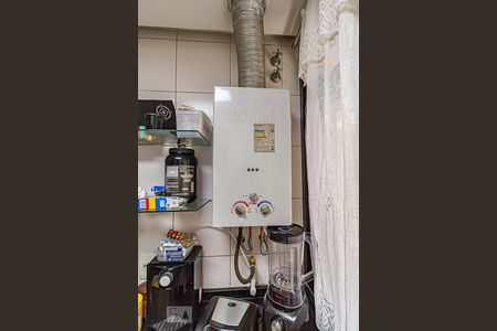 Apartamento à venda com 180m², 3 quartos e 1 vaga Apartamento à venda com 180m², 3 quartos e 1 vagaAquecedor