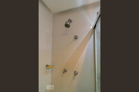 Apartamento à venda com 180m², 3 quartos e 1 vaga Apartamento à venda com 180m², 3 quartos e 1 vagaBanheiro Social