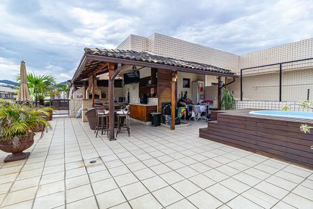 Apartamento à venda com 180m², 3 quartos e 1 vaga Apartamento à venda com 180m², 3 quartos e 1 vagaCobertura