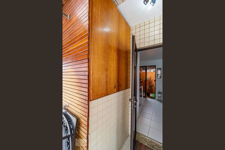 Apartamento à venda com 180m², 3 quartos e 1 vaga Apartamento à venda com 180m², 3 quartos e 1 vagaÁrea de Serviço