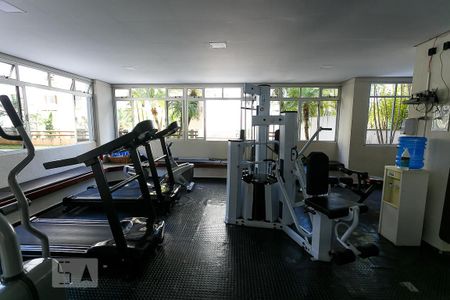 Apartamento à venda com 72m², 3 quartos e 1 vagaAcademia