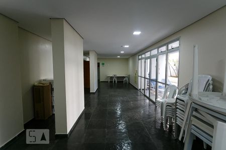 Apartamento à venda com 72m², 3 quartos e 1 vagaÁrea comum - Salão de festas