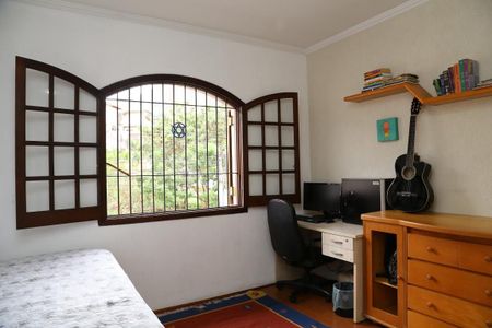 Quarto 1 de casa à venda com 4 quartos, 200m² em Vila Morse, São Paulo