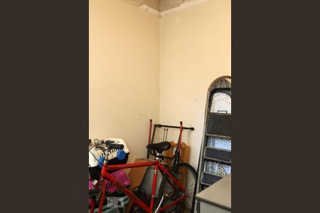 Casa à venda com 200m², 4 quartos e 2 vagasQuarto de Serviço