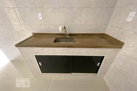 Apartamento para alugar com 95m², 2 quartos e 2 vagasCozinha
