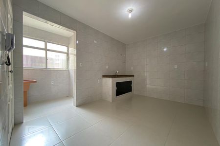 Apartamento para alugar com 95m², 2 quartos e 2 vagasCozinha