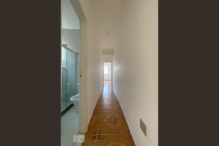 Corredor de apartamento para alugar com 2 quartos, 95m² em Irajá, Rio de Janeiro