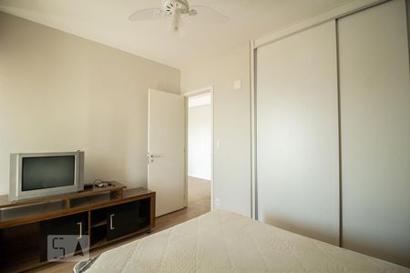 Quarto de apartamento para alugar com 1 quarto, 47m² em Parque Industrial Tomas Edson, São Paulo