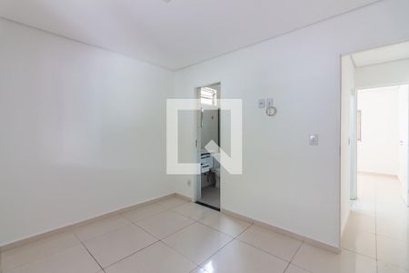 Suíte de casa para alugar com 2 quartos, 70m² em Bonfim, Osasco
